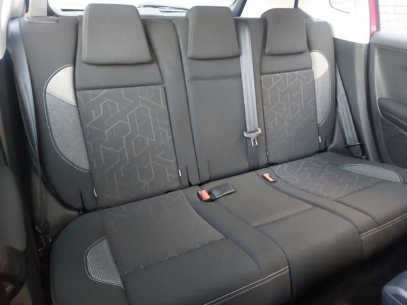 Used Peugeot 2008 2018 for sale - 76507051: Photo 13