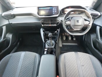 Used Peugeot 2008 2025 for sale - 77750787: Photo