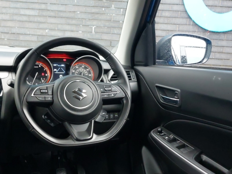 Used Suzuki Swift 2022 for sale - 76763882: Photo 10