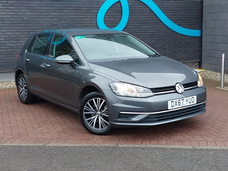Used Volkswagen Golf 2017 for sale - 76213254: Photo 1