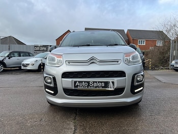 Used Citroen C3 Picasso 2017 for sale - 78981305: Photo