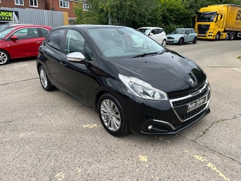 Used Peugeot 208 2019 for sale - 79157993: Photo