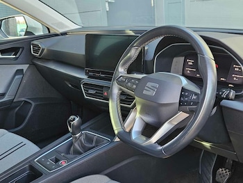 Used SEAT Leon 2022 for sale - 76660103: Photo