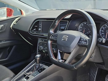 Used SEAT Leon 2018 for sale - 76241165: Photo