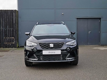 Used SEAT Arona 2025 for sale - 77157340: Photo