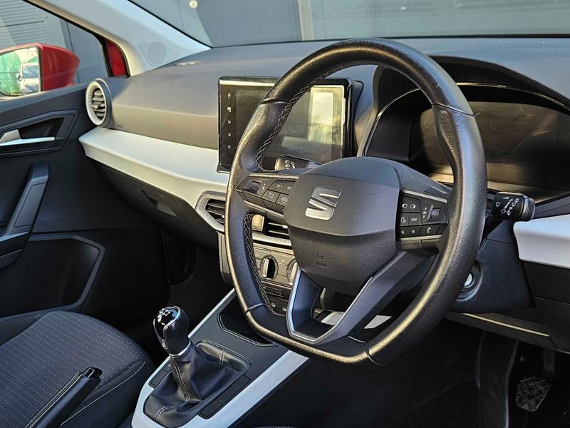 Used SEAT Arona 2023 for sale - 77910404: Photo 2