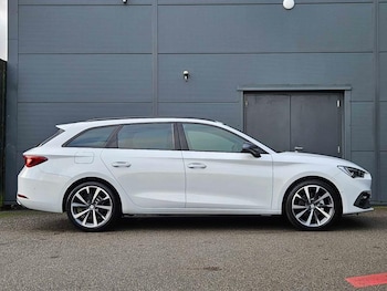 Used SEAT Leon 2025 for sale - 77079598: Photo