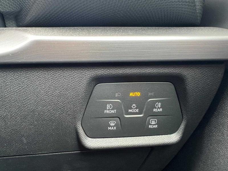 Used SEAT Leon 2024 for sale - 76508301: Photo 35