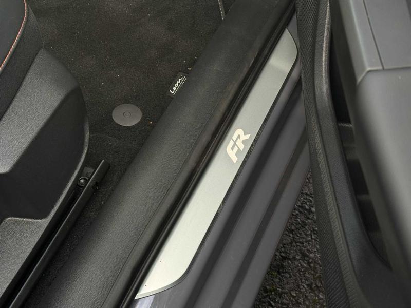 Used SEAT Leon 2024 for sale - 76508301: Photo 39