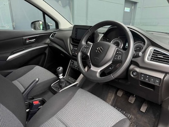 Used Suzuki SX4 S-Cross 2023 for sale - 79050546: Photo