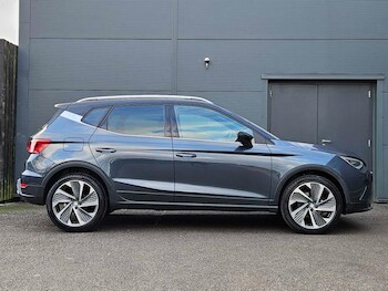 Used SEAT Arona 2025 for sale - 77152072: Photo