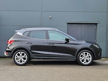 Used SEAT Arona 2025 for sale - 77157344: Photo