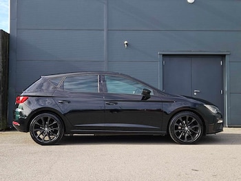 Used SEAT Leon 2019 for sale - 77665744: Photo