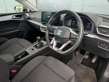 Used SEAT Leon 2024 for sale - 79333710: Photo