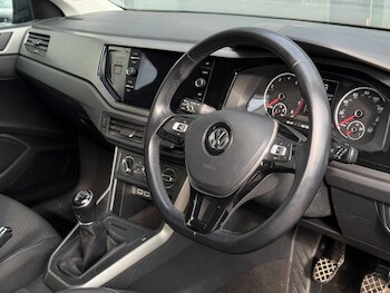 Used Volkswagen Polo 2018 for sale - 78556089: Photo