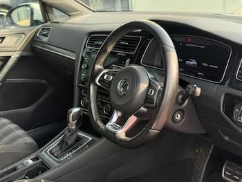 Used Volkswagen Golf 2017 for sale - 79545335: Photo