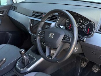 Used SEAT Arona 2018 for sale - 78329394: Photo