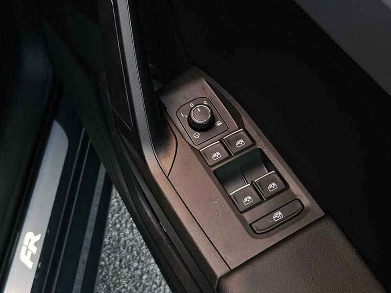 Used SEAT Leon 2025 for sale - 77340030: Photo 7