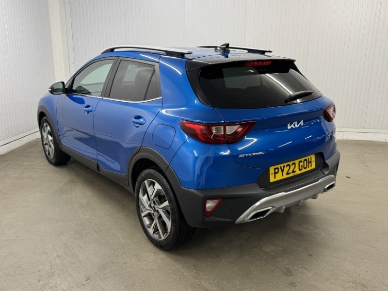 Used Kia Stonic 2022 for sale - 76922444: Photo 3