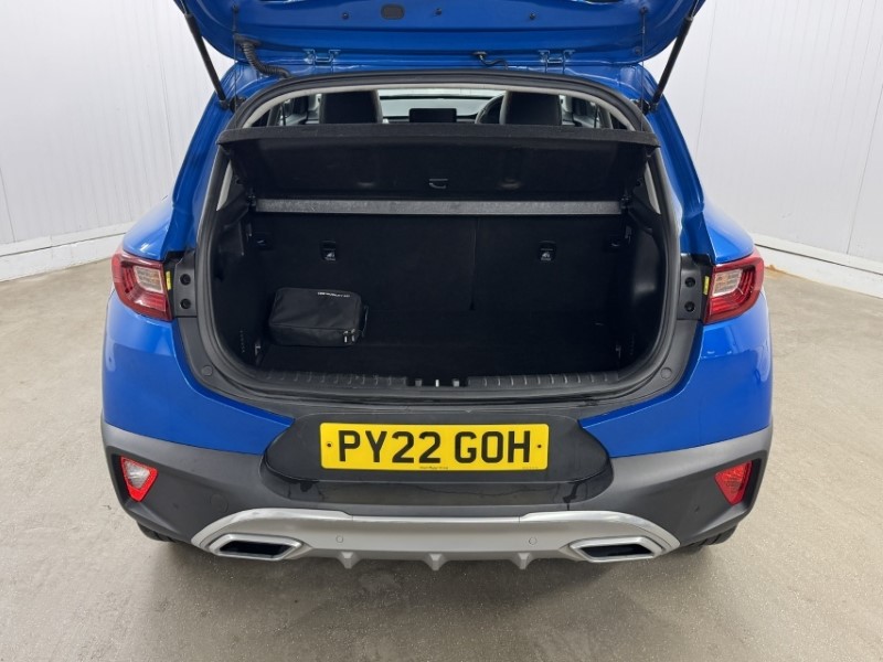 Used Kia Stonic 2022 for sale - 76922444: Photo 31