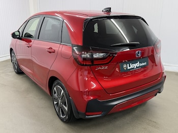 Used Honda Jazz 2023 for sale - 79176999: Photo