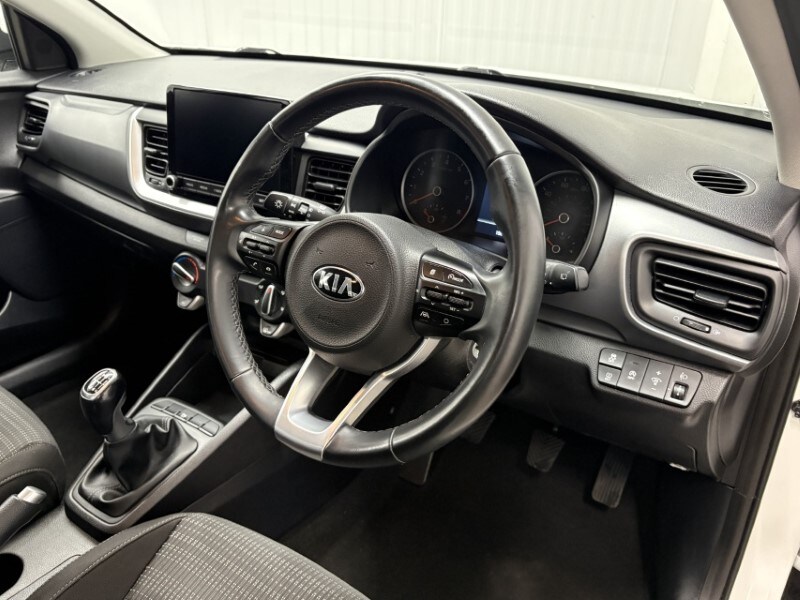 Used Kia Stonic 2020 for sale - 76922494: Photo 26