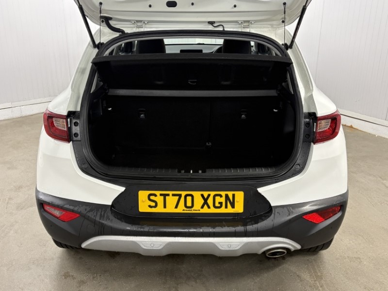 Used Kia Stonic 2020 for sale - 76922494: Photo 29