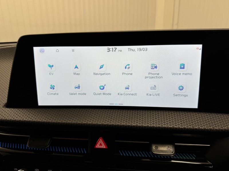 Used Kia EV6 2024 for sale - 77965397: Photo 11