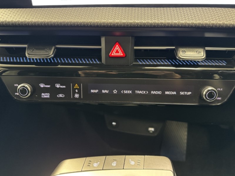 Used Kia EV6 2024 for sale - 77965397: Photo 15