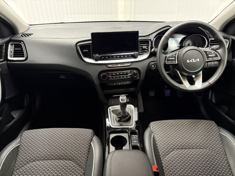 Used Kia XCeed 2025 for sale - 76922458: Photo 10