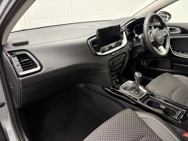 Used Kia XCeed 2025 for sale - 76922458: Photo 31