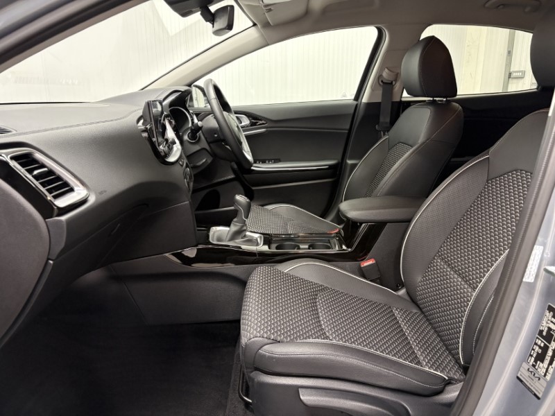 Used Kia XCeed 2025 for sale - 76922458: Photo 4