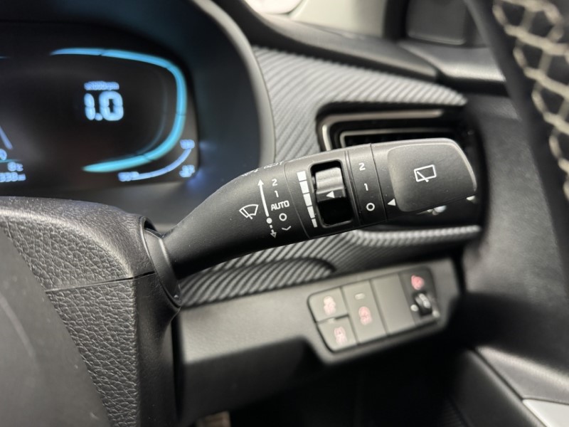 Used Kia Stonic 2025 for sale - 77300577: Photo 25