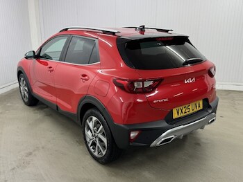 Used Kia Stonic 2025 for sale - 77300577: Photo