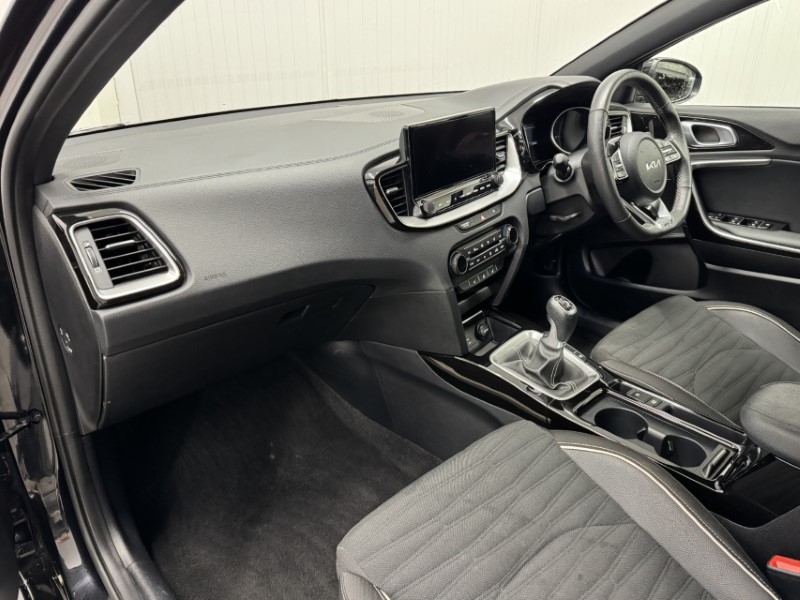 Used Kia Ceed 2025 for sale - 76922426: Photo 32