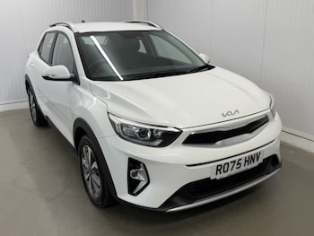 Used Kia Stonic 2025 for sale - 79101991: Photo