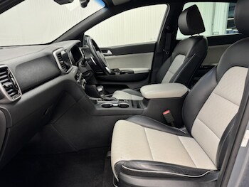 Used Kia Sportage 2022 for sale - 77888380: Photo