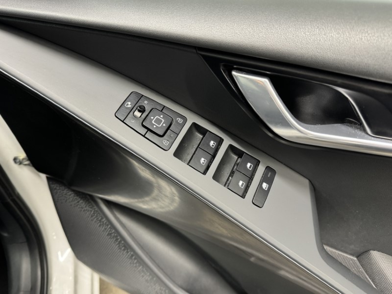 Used Kia Niro 2023 for sale - 77903435: Photo 30