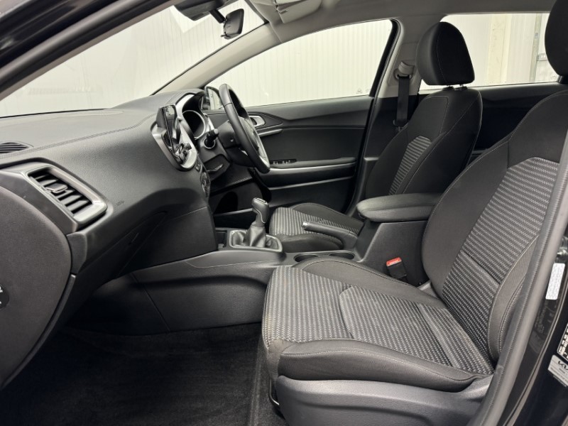 Used Kia Ceed 2025 for sale - 77459854: Photo 4