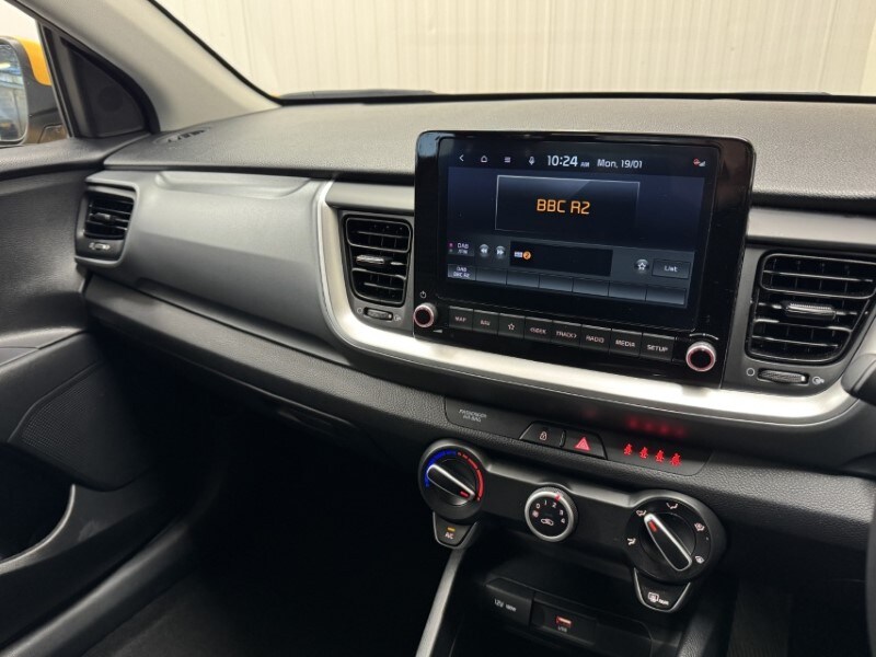 Used Kia Stonic 2024 for sale - 77248084: Photo 19