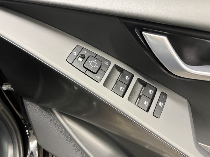 Used Kia Niro 2024 for sale - 76922433: Photo 24
