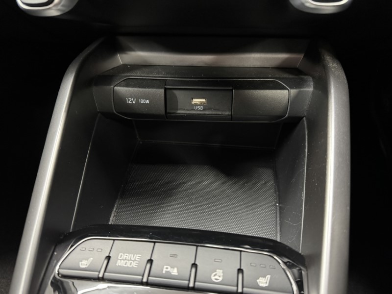 Used Kia Stonic 2023 for sale - 77988579: Photo 15