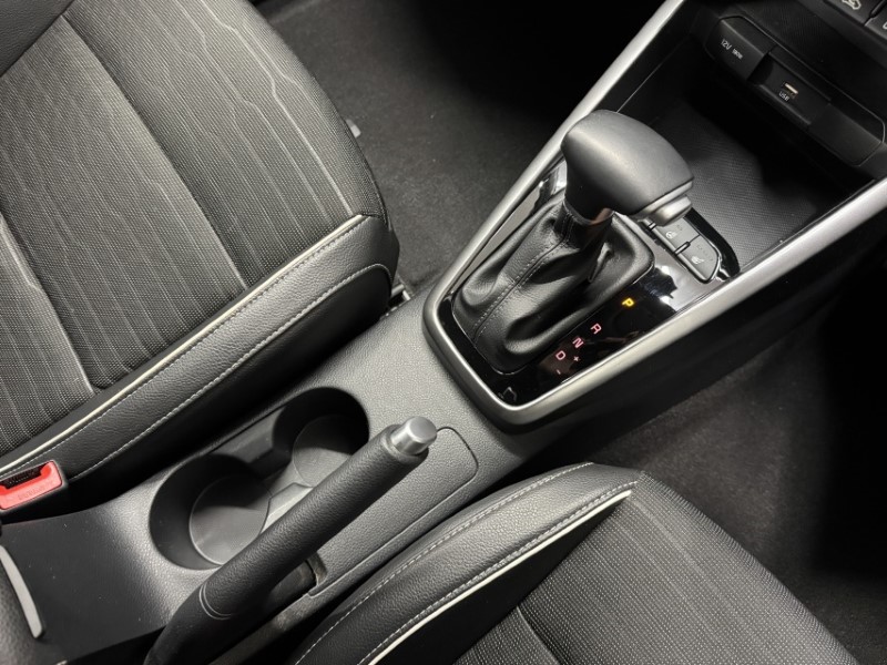 Used Kia Stonic 2023 for sale - 77988579: Photo 17