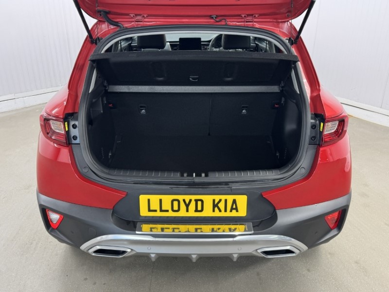 Used Kia Stonic 2023 for sale - 77988579: Photo 33