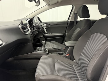Used Kia Ceed 2025 for sale - 78838224: Photo