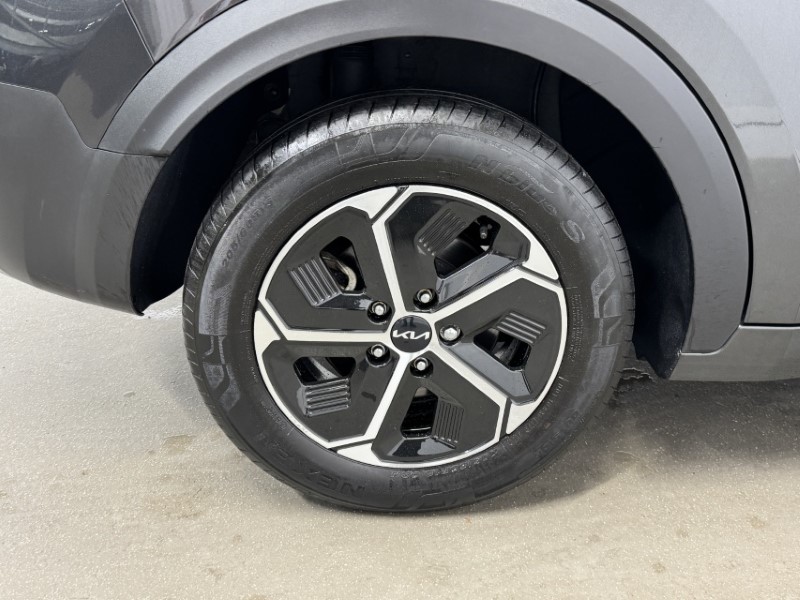 Used Kia Niro 2023 for sale - 76922462: Photo 9