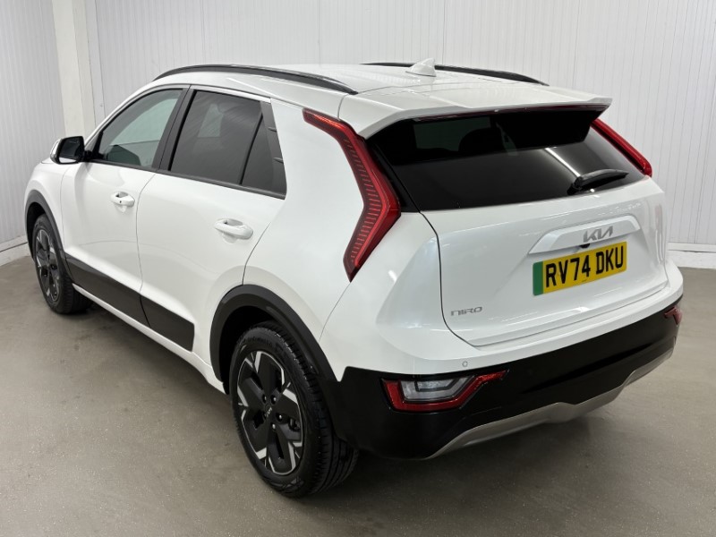 Used Kia Niro 2024 for sale - 76981709: Photo 3
