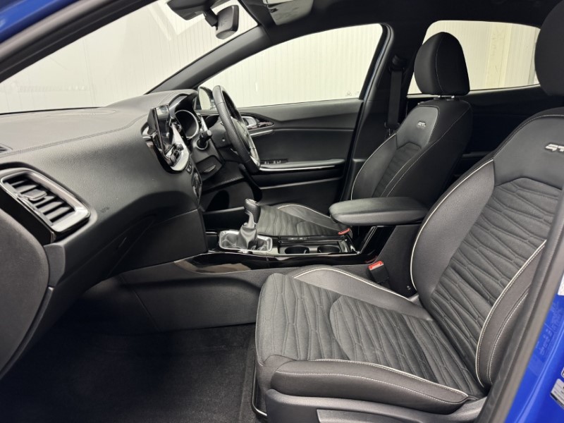 Used Kia XCeed 2023 for sale - 77285816: Photo 4