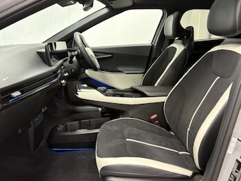 Used Kia EV6 2024 for sale - 76922449: Photo