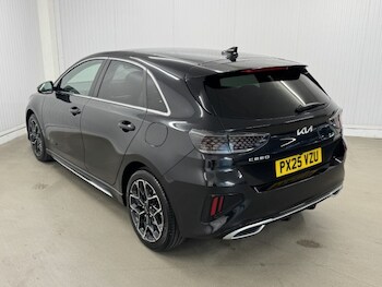 Used Kia Ceed 2025 for sale - 78108882: Photo